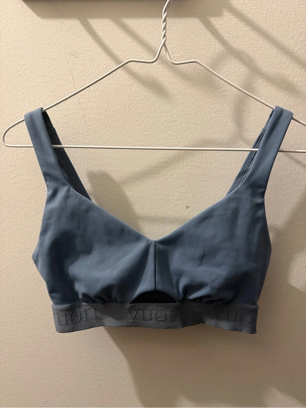 Vuori Elevate Daily Bra - Picture 2 of 3